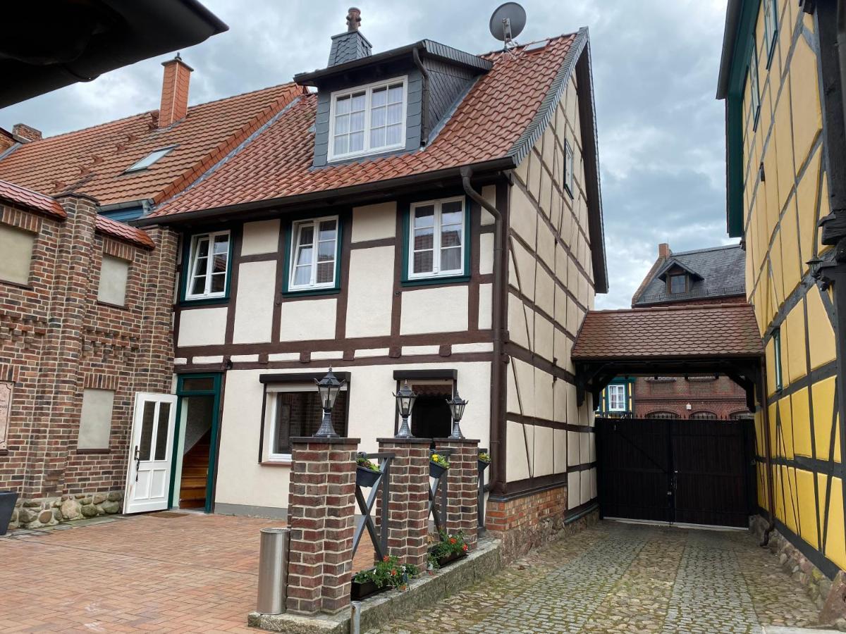 Bett & Bike Hansehof Salzwedel Exterior photo